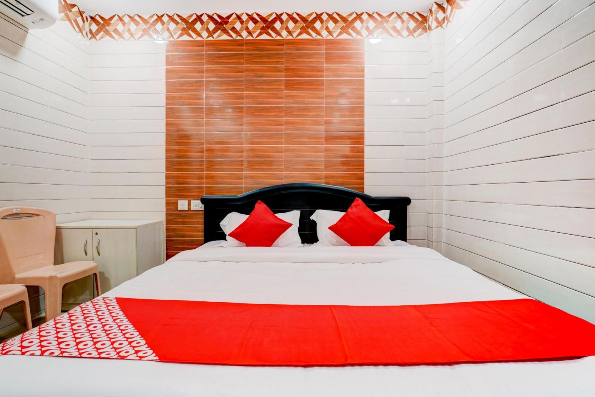 Hotel O Aroma Classic Near Nampally Main Railway Station Haydarabad Dış mekan fotoğraf