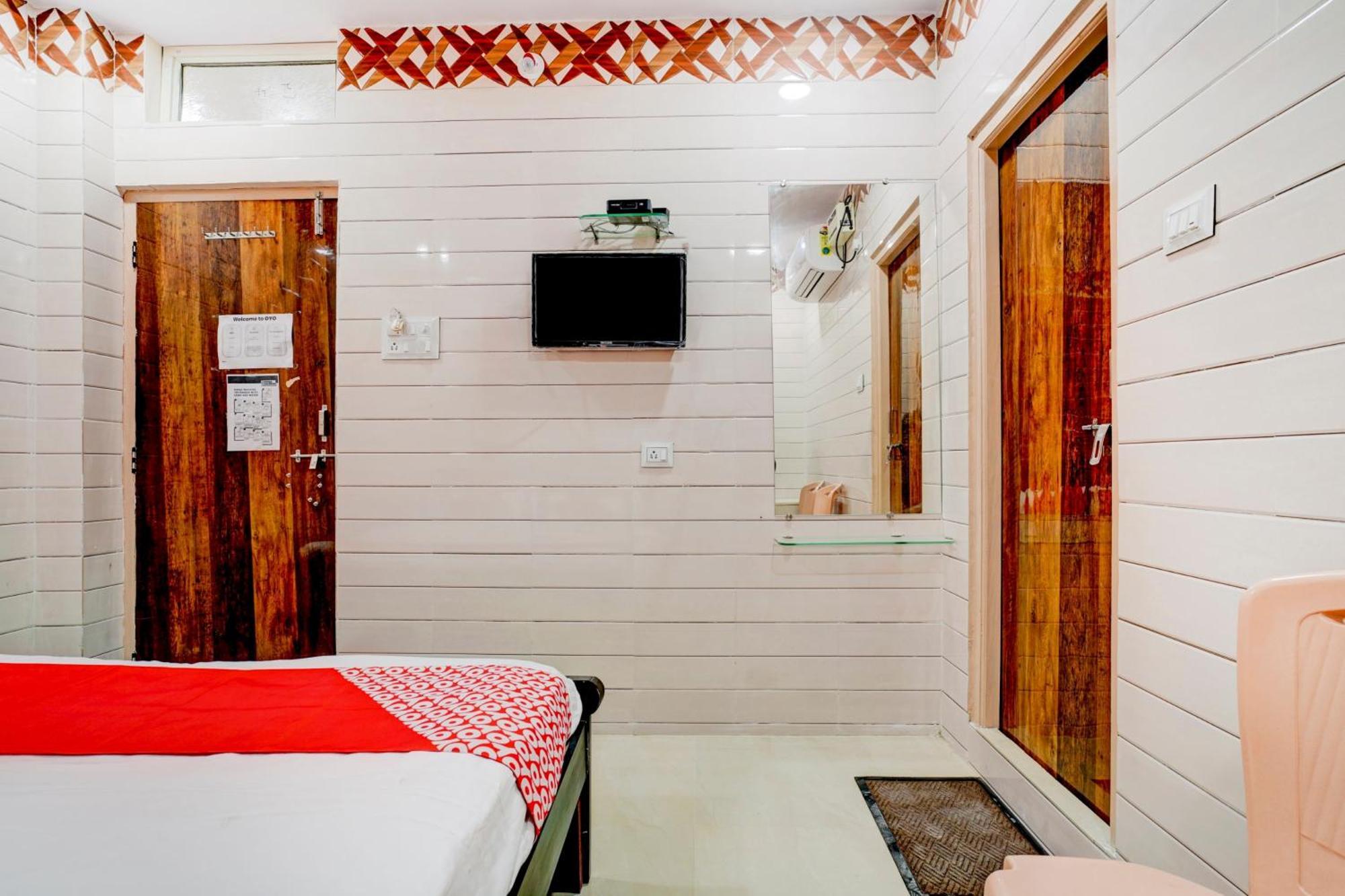Hotel O Aroma Classic Near Nampally Main Railway Station Haydarabad Dış mekan fotoğraf